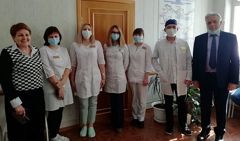 Как поддержать сельских медиков?
